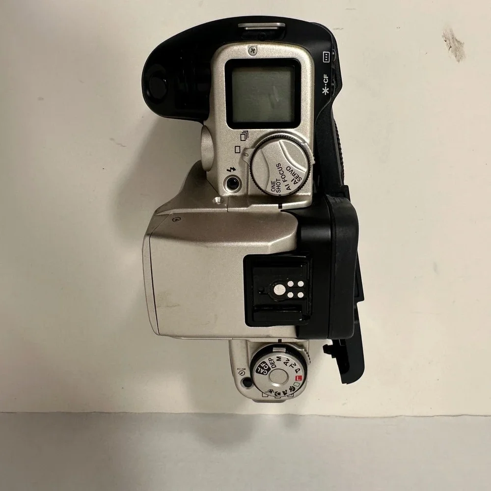 Canon EOS Elan IIE 35mm SLR Film Camera Body Untested Broken Door Parts